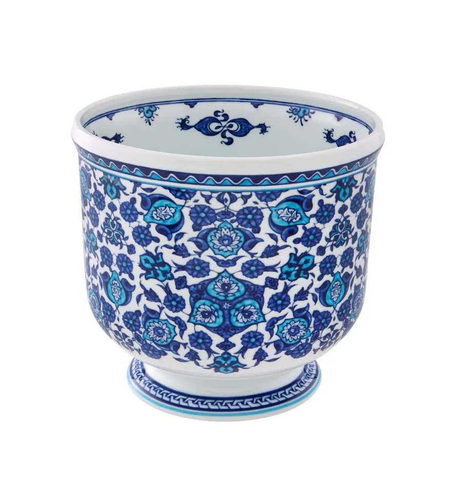 obrazek 1 Porcelanowy wazon z wzorem pochodzącym z osmańskiej Turcji - Vista Alegre