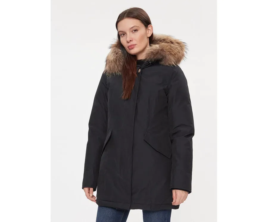 obrazek 1 Woolrich Kurtka puchowa Arctic Raccoon CFWWOU0538FRUT0001 Granatowy Regular Fit