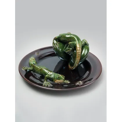 Picture Original decorative plate made of ceramics - Bordallo Pinheiro