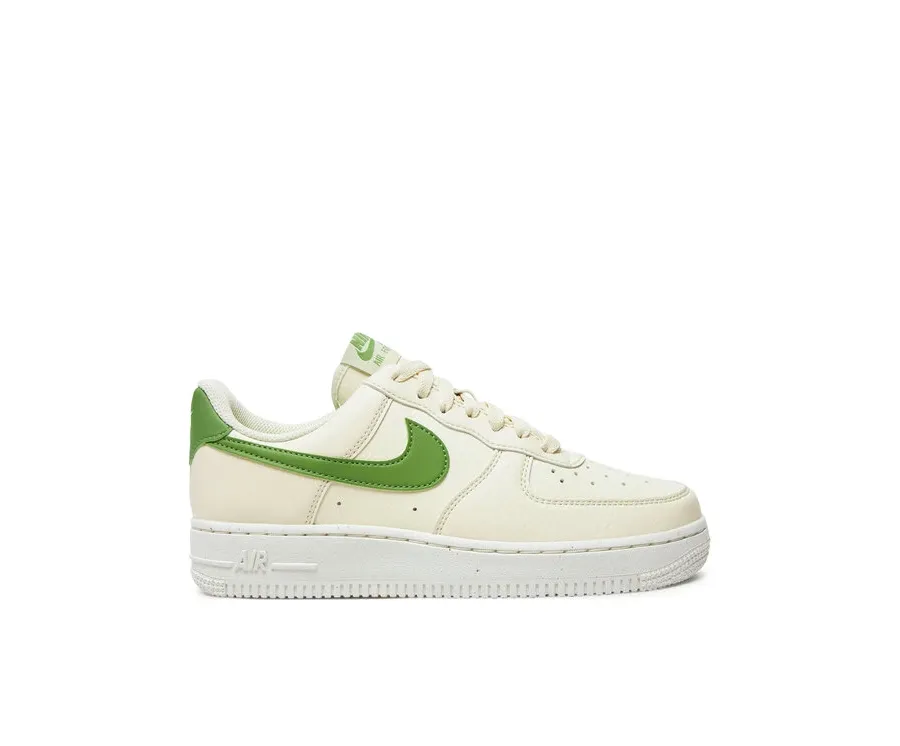 obrazek 1 Nike Sneakersy Air Force 1 '07 Nn DV3808 102 Écru
