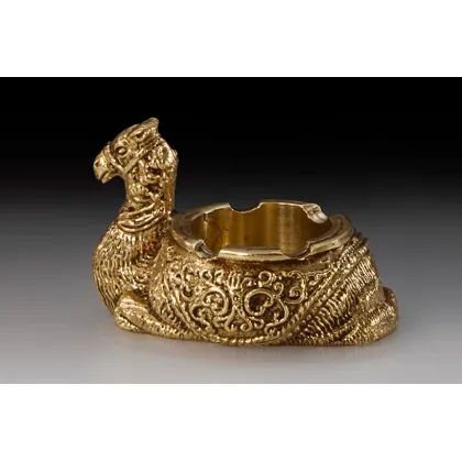 Picture Luxurious Camel ashtray