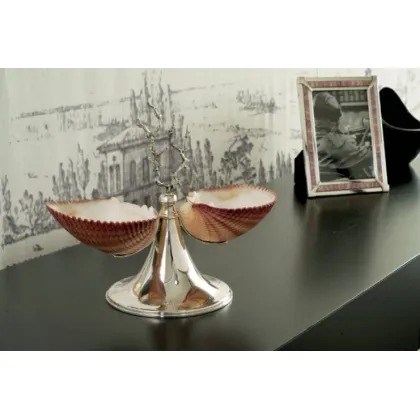 Picture Chic double shell brass oval standing bowl
