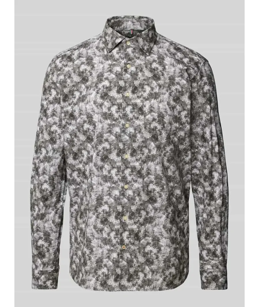 obrazek 1 Koszula casualowa o kroju regular fit z kołnierzykiem typu kent model ‘Steven’