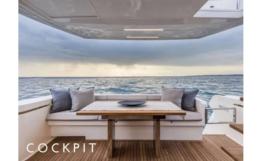 obrazek 3 Czarter jachtu w Chorwacji - Ferretti 450