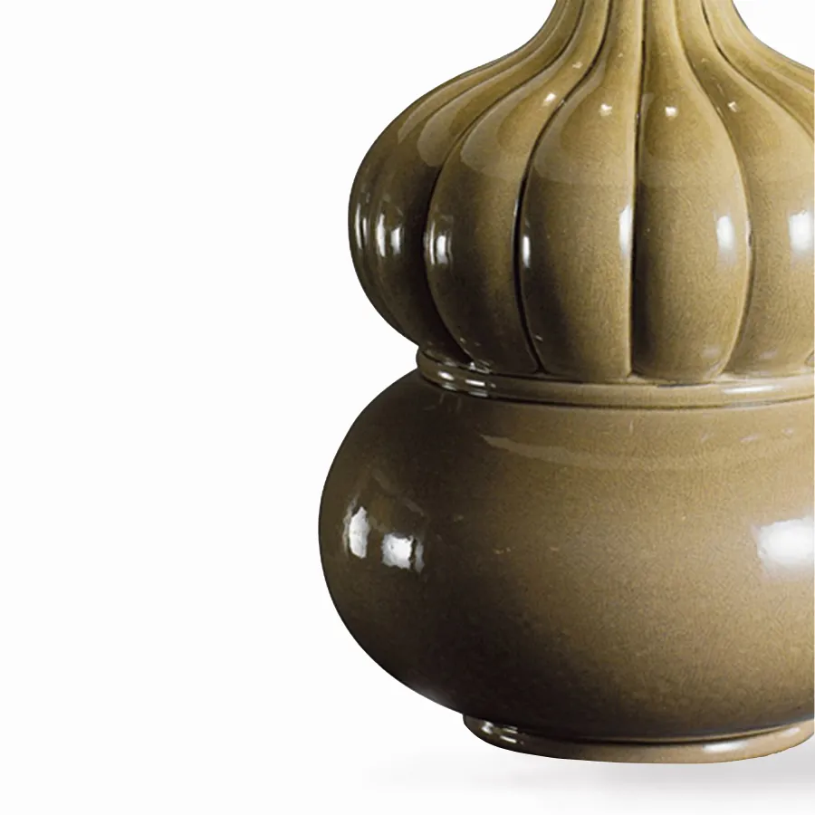 obrazek 3 Ceramiczna lampa stołowa H.31xL.24xP.24 cm
