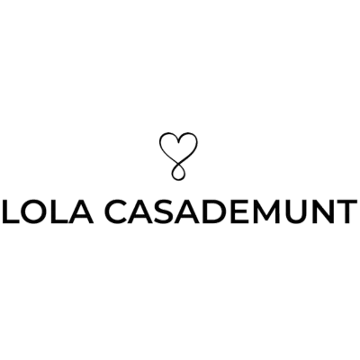 Lola Casademunt by Maite