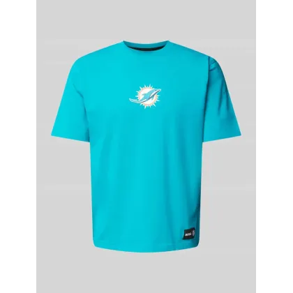 Zdjęcie T-shirt z nadrukiem z logo
