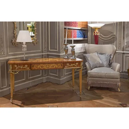 Zdjęcie Luksusowa włoska konsola