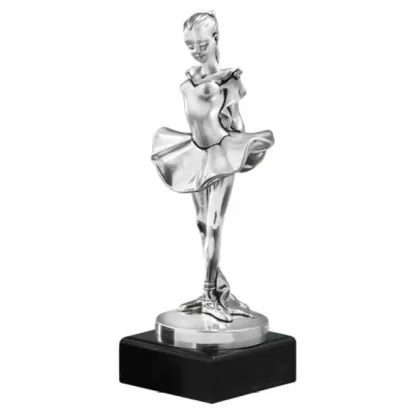 Zdjęcie Elegancka figurka z baletnicą