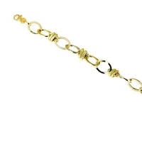Picture A unique chain bracelet with polished and knurled oval links