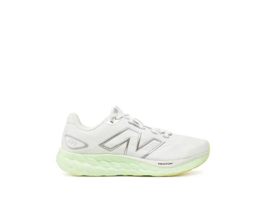 obrazek 1 New Balance Buty do biegania 680 W680RM8 Biały