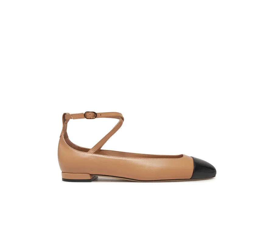 obrazek 1 Stuart Weitzman Baleriny Eden Atrap Flat SJ720 Beżowy