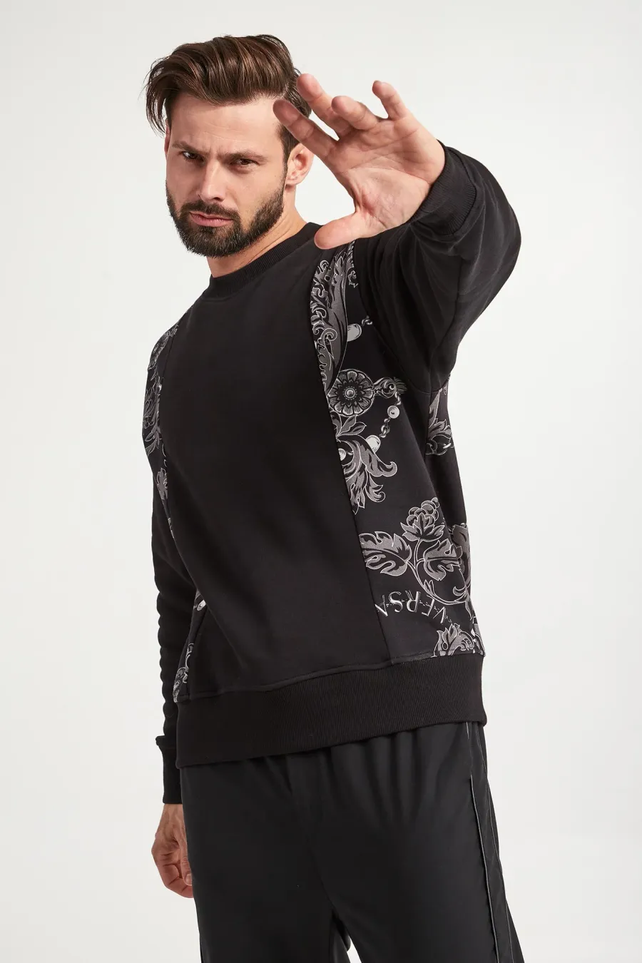 obrazek 1 Bluza męska crewneck VERSACE JEANS COUTURE Versace Jeans Couture