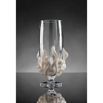 Zdjęcie Unikatowy kieliszek z dmuchanego barwionego szkła