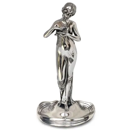 Zdjęcie Oryginalna podstawka na biżuterię w stylu secesyjnym