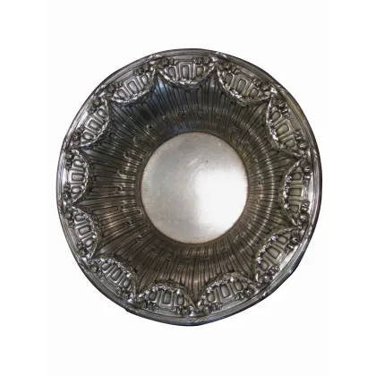 Zdjęcie Tłoczony, posrebrzana misa/patera z pierwszej połowy XX wieku