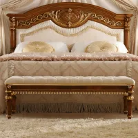 Picture A beautiful baroque bedroom bench made of walnut