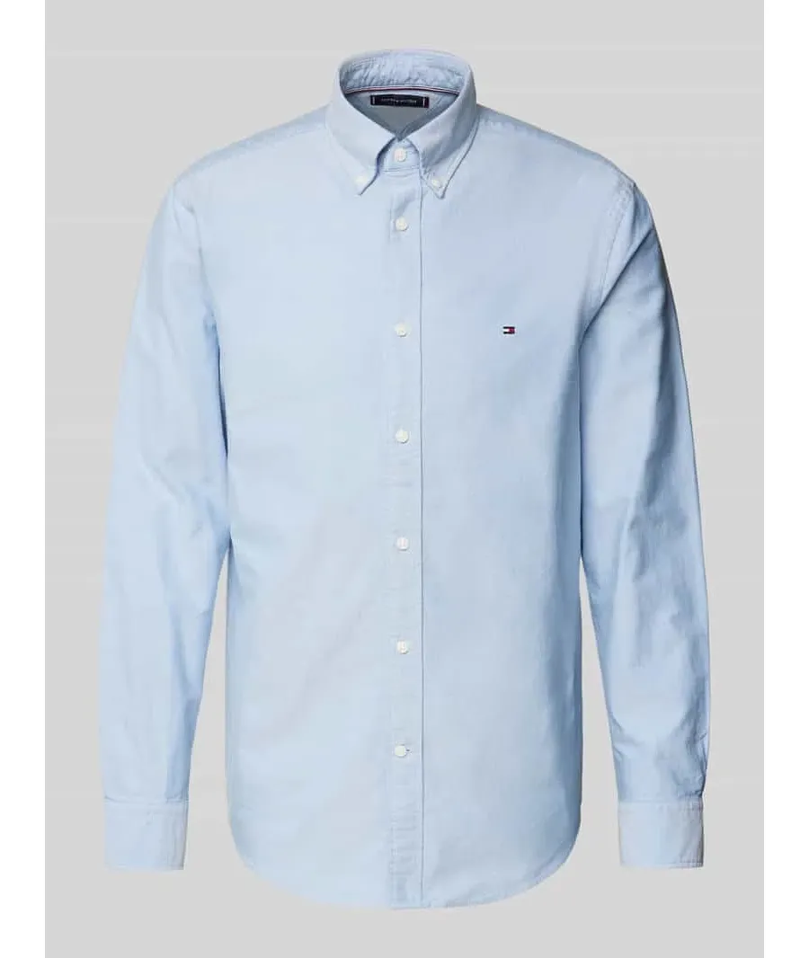 obrazek 1 Koszula casualowa o kroju regular fit z kołnierzykiem typu button down