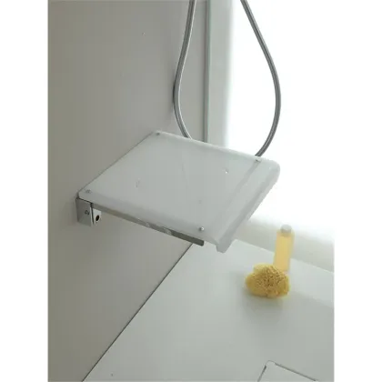 Zdjęcie Wyjątkowe siedzisko pod prysznic ze stali i pleksiglasu - Stilhaus