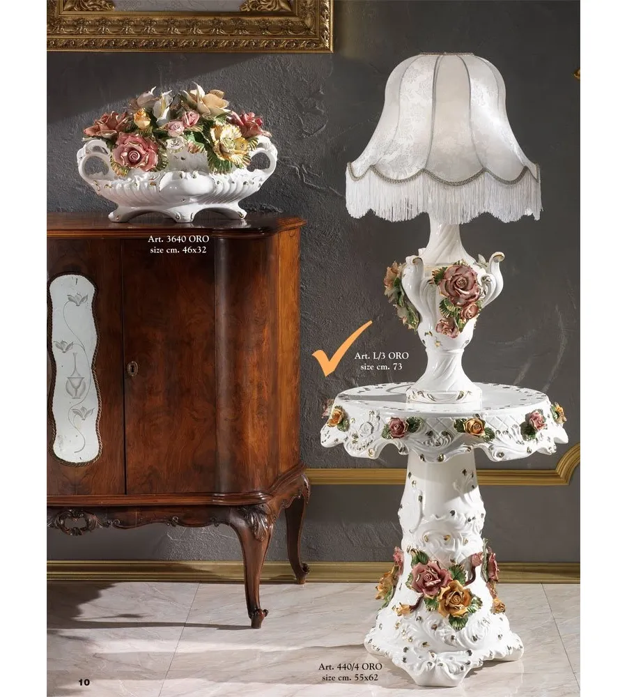 picture 1 Luxurious white lamp