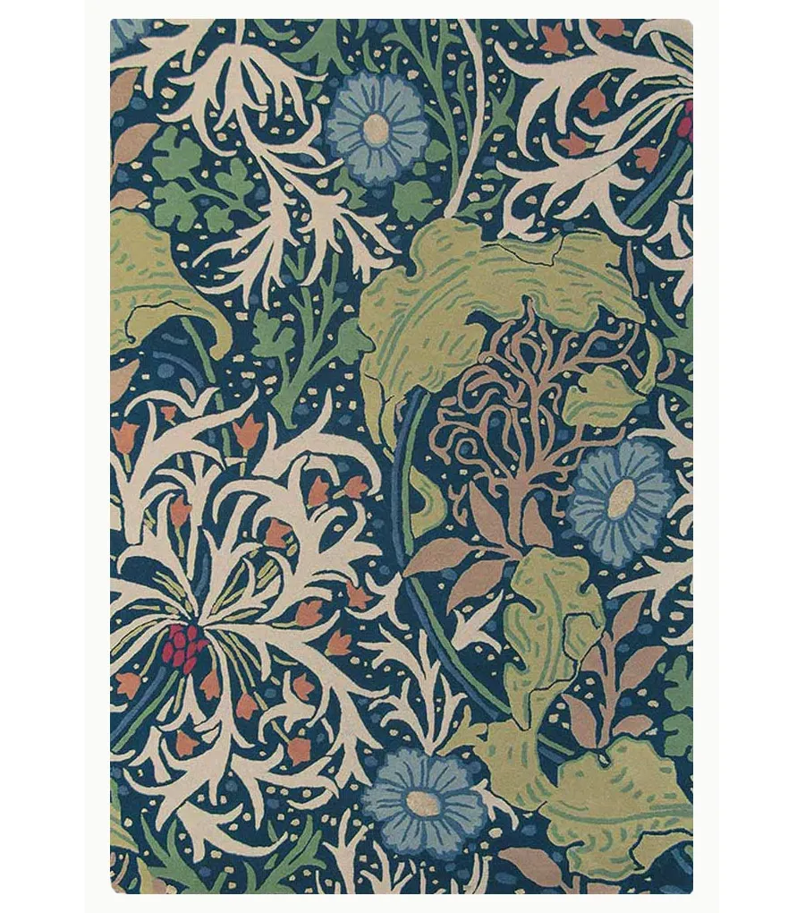 Niebiesko Zielony Dywan w Kwiaty – SEAWEED INK 28008, angielskiej marki Morris & Co.