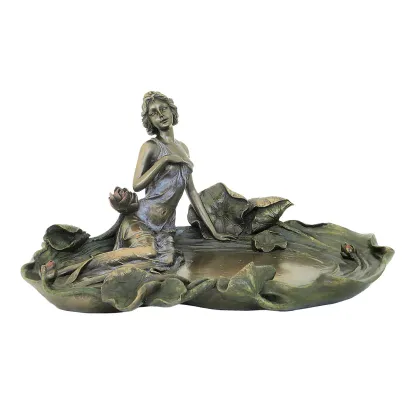 Zdjęcie Statuetka nimfy