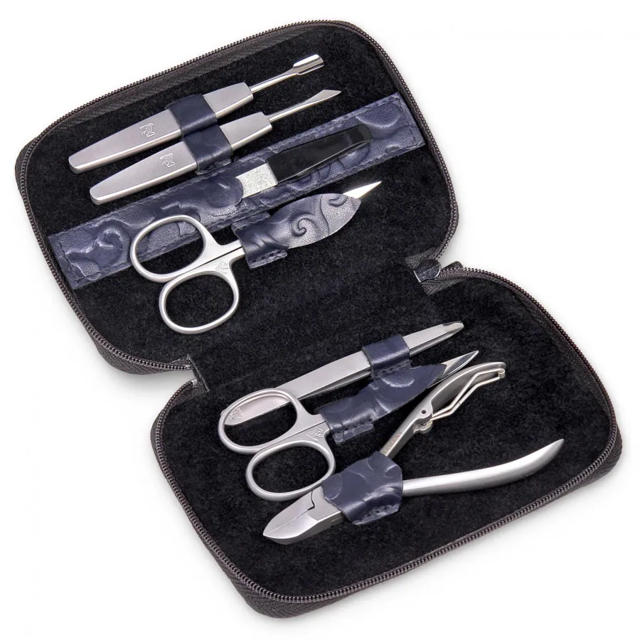 obrazek 2 Kompaktowy komplet do manicure marki Sacher