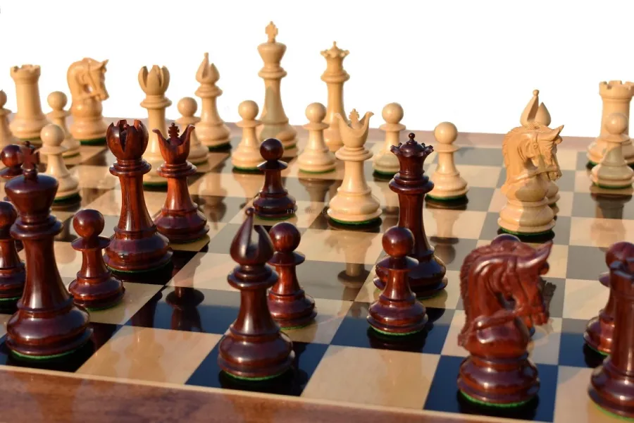 obrazek 11 Wyjątkowa kolekcja szachowa 10x8 Capablanca z arcybiskupem i kanclerzem - The Chess Empire