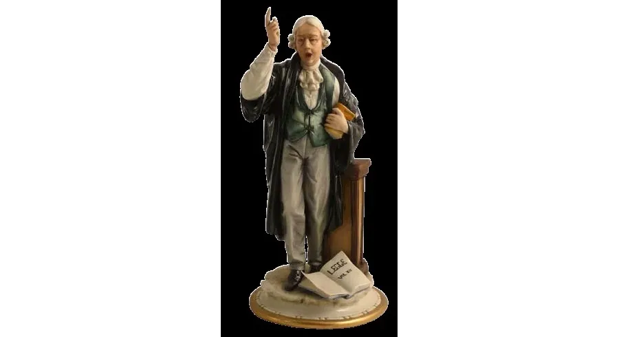 obrazek 1 Stylowa figurka prawnika do biura