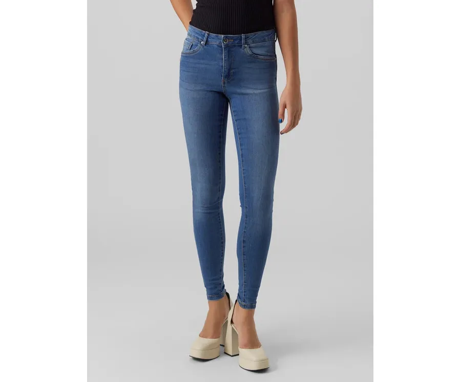 obrazek 1 Vero Moda Jeansy Malia 10278825 Niebieski Slim Fit