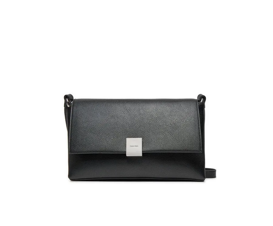 obrazek 1 Calvin Klein Torebka Ck Plaque Medium Shoulder Bag K60K612783 Czarny