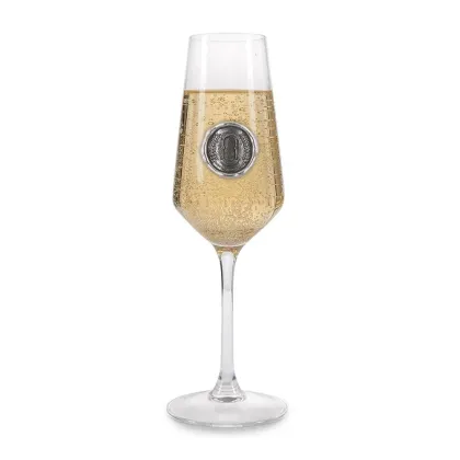 Zdjęcie Niepowtarzalny kieliszek do szampana z literą „O” na prezent