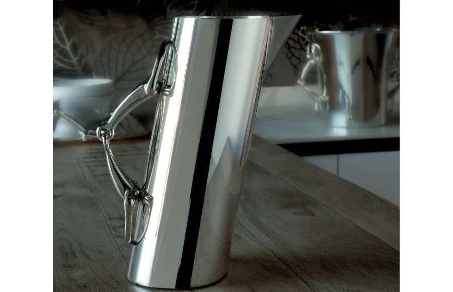 obrazek 1 Gustowny dzbanke z posrebrzango mosiądzu