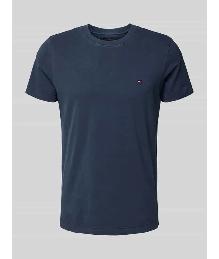 obrazek 1 T-shirt o kroju slim fit z wyhaftowanym logo model ‘GARMENT’