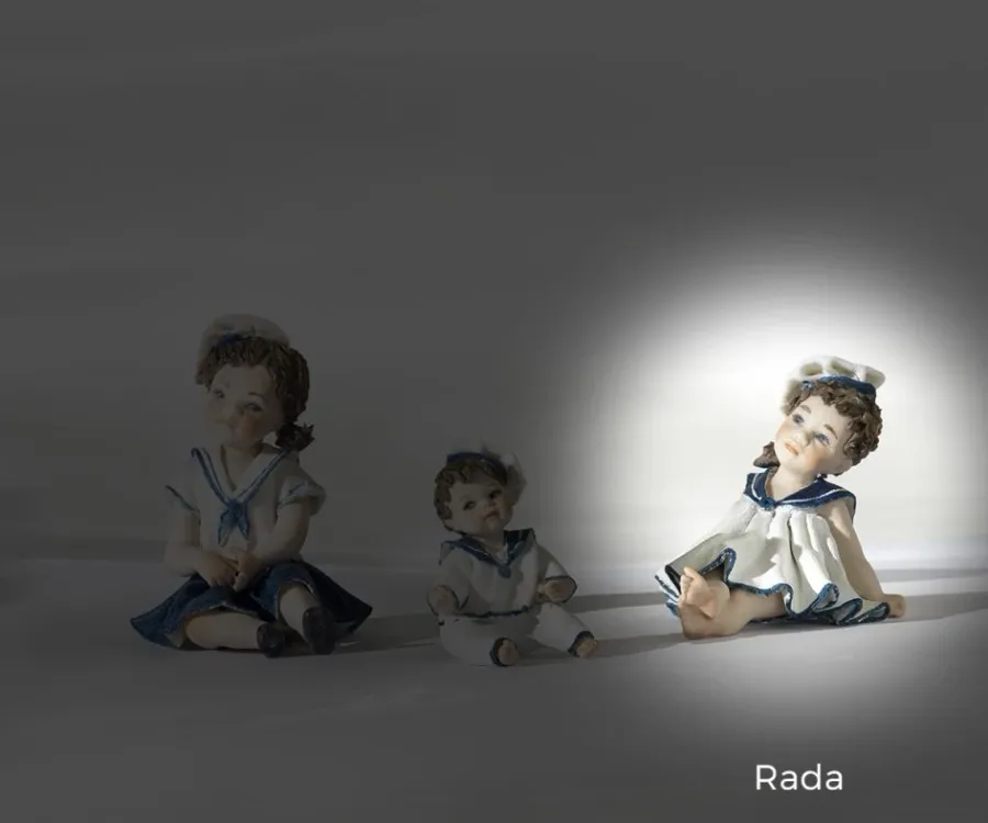 obrazek 1 Piękna porcelanowa figurka marynarza - Sibania