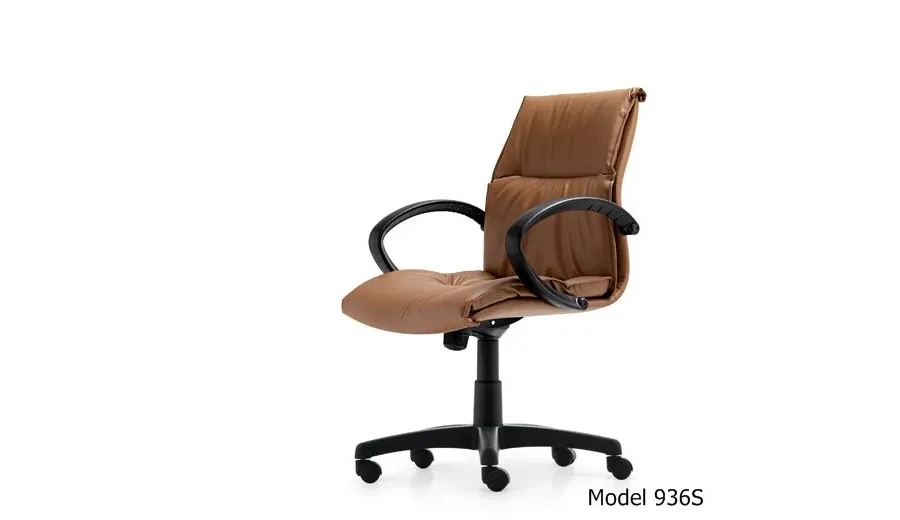 picture 2 Soft office armchair