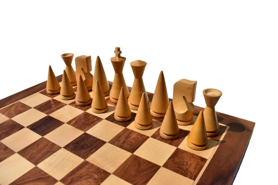 obrazek 4 Czarujący komplet do gry w szachy - The Chess Empire
