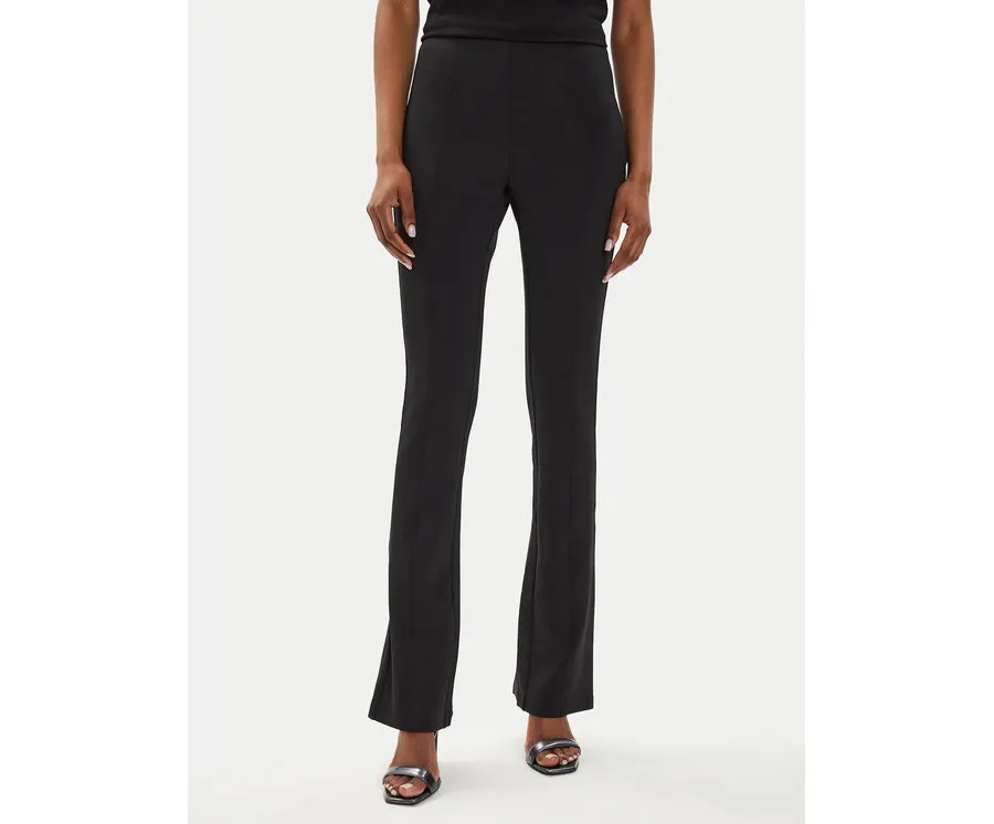 obrazek 1 Calvin Klein Spodnie materiałowe K20K207171 Czarny Flare Fit