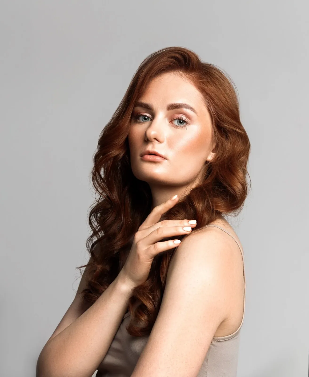 Ciesz się dniem piękności: kompleksowe usługi od manicure po stylizację włosów
