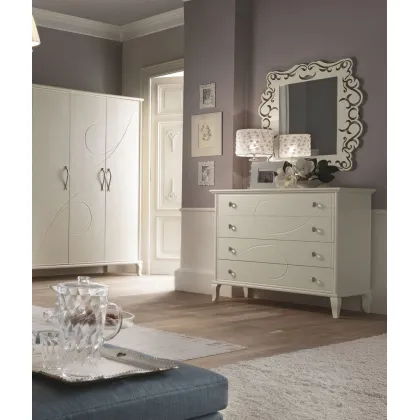 Zdjęcie Wyjątkowa komoda z 4 szufladami z amortyzowanymi prowadnicami - Zanini