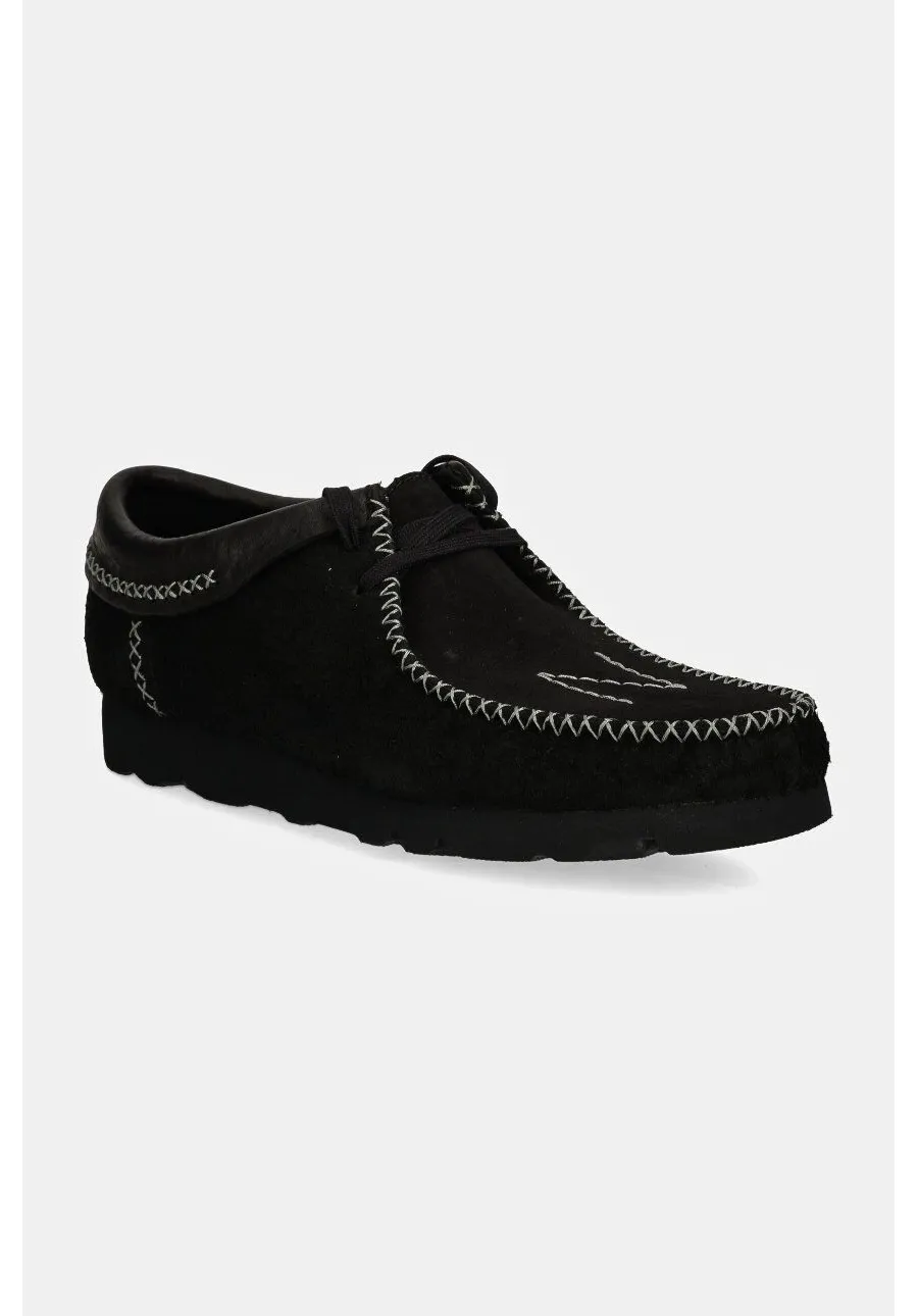 obrazek 1 Clarks Originals półbuty zamszowe Wallabee x Neighborhood męskie kolor czarny 26179532