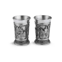 Picture A gift set of 2 vodka glasses