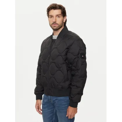 Zdjęcie Tommy Hilfiger Kurtka bomber MW0MW37341 Czarny Regular Fit