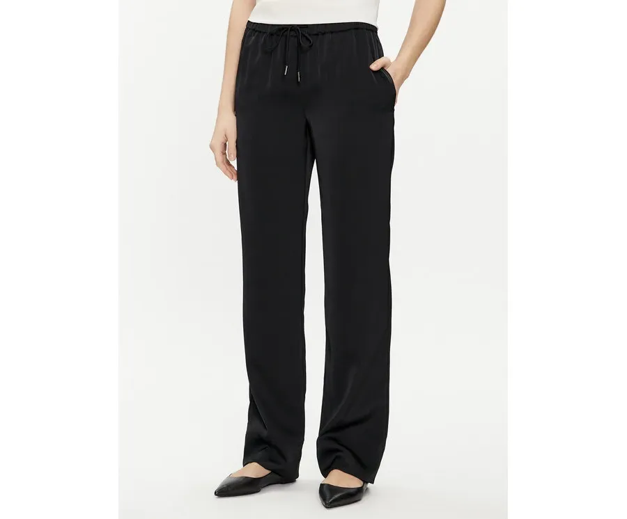 obrazek 1 Calvin Klein Spodnie materiałowe K20K206662 Czarny Regular Fit