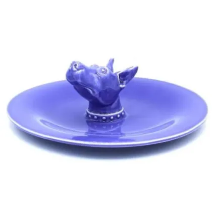 Picture An amazing decorative plate made of ceramics