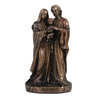 Zdjęcie Figura przedstawiająca Świętą Rodzinę - h. 8,5 cm