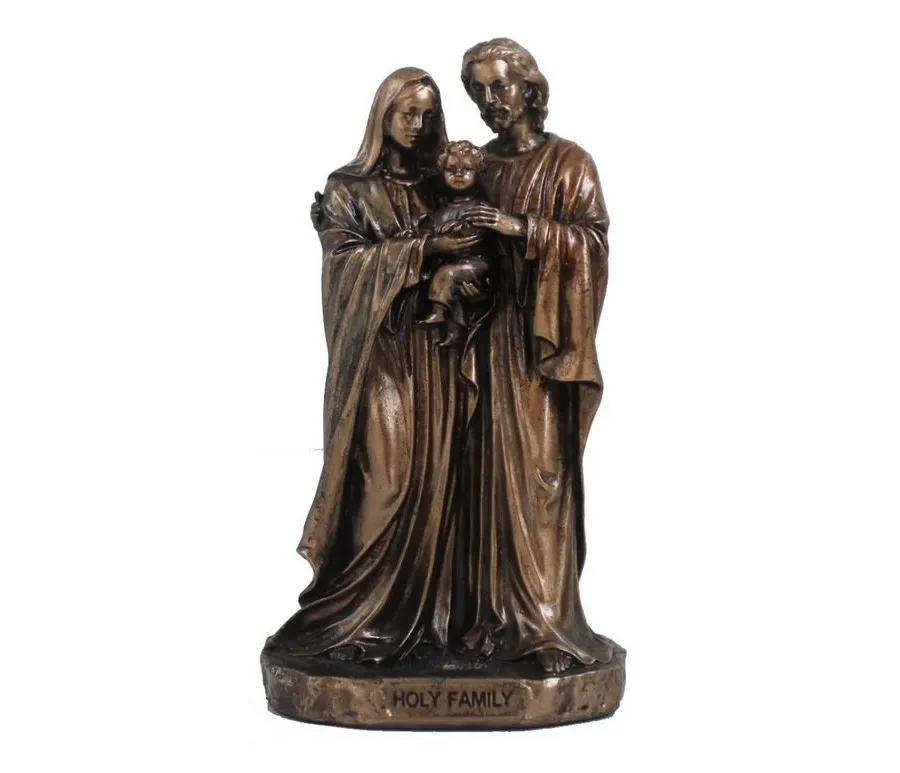 obrazek 1 Figura przedstawiająca Świętą Rodzinę - h. 8,5 cm