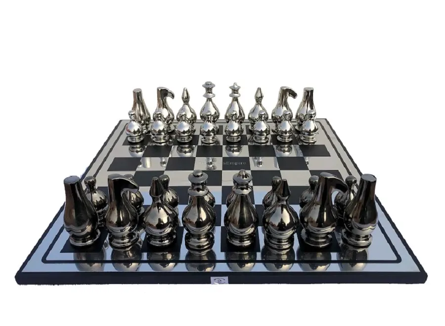 obrazek 1 Elegancki zestaw szachowy idealny na prezent - The Chess Empire