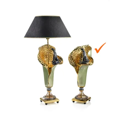 Zdjęcie Fascynujący wazon ceramiczny