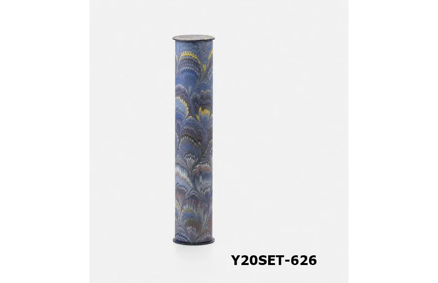 obrazek 10 Szykowny zestaw kredek w eleganckiej tubie